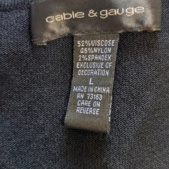 𝅺cable & gauge sleeveless top size Large - Picture 4 of 5